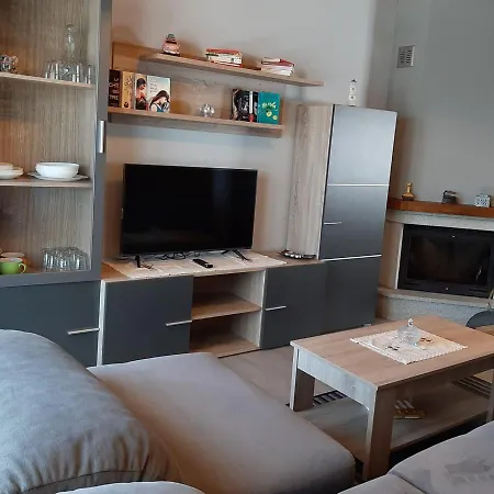 Vivienda Turistica * A Madanela